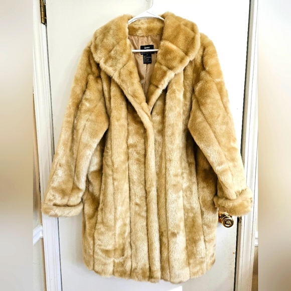Dennis By Dennis Basso women's Golden Tan Elegant Faux Fur Lined  Coat Jacket 1X - Picture 1 of 11